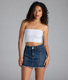 The Casual Staple Ribbed Knit Bandeau Top in white brings edge and energy to your vibe, ready to elevate any festival look or concert outfit.