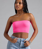 With its midriff cut and trend-forward fit, the Major Fave Ribbed Knit Bandeau Top is a pink crop top made to pair with skirts, denim, or whatever vibe you're feeling this season.