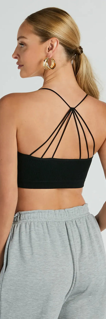 The crop top style of the Sweet Moments Strappy Back Seamless Bralette adds a sultry detail to your going-out outfits or everyday looks.
