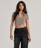 
Upgrade your style game for 2025 with the Trending Vibe Short Sleeve Zip Up Crop Top in brown, perfect for any fashion-forward wardrobe.