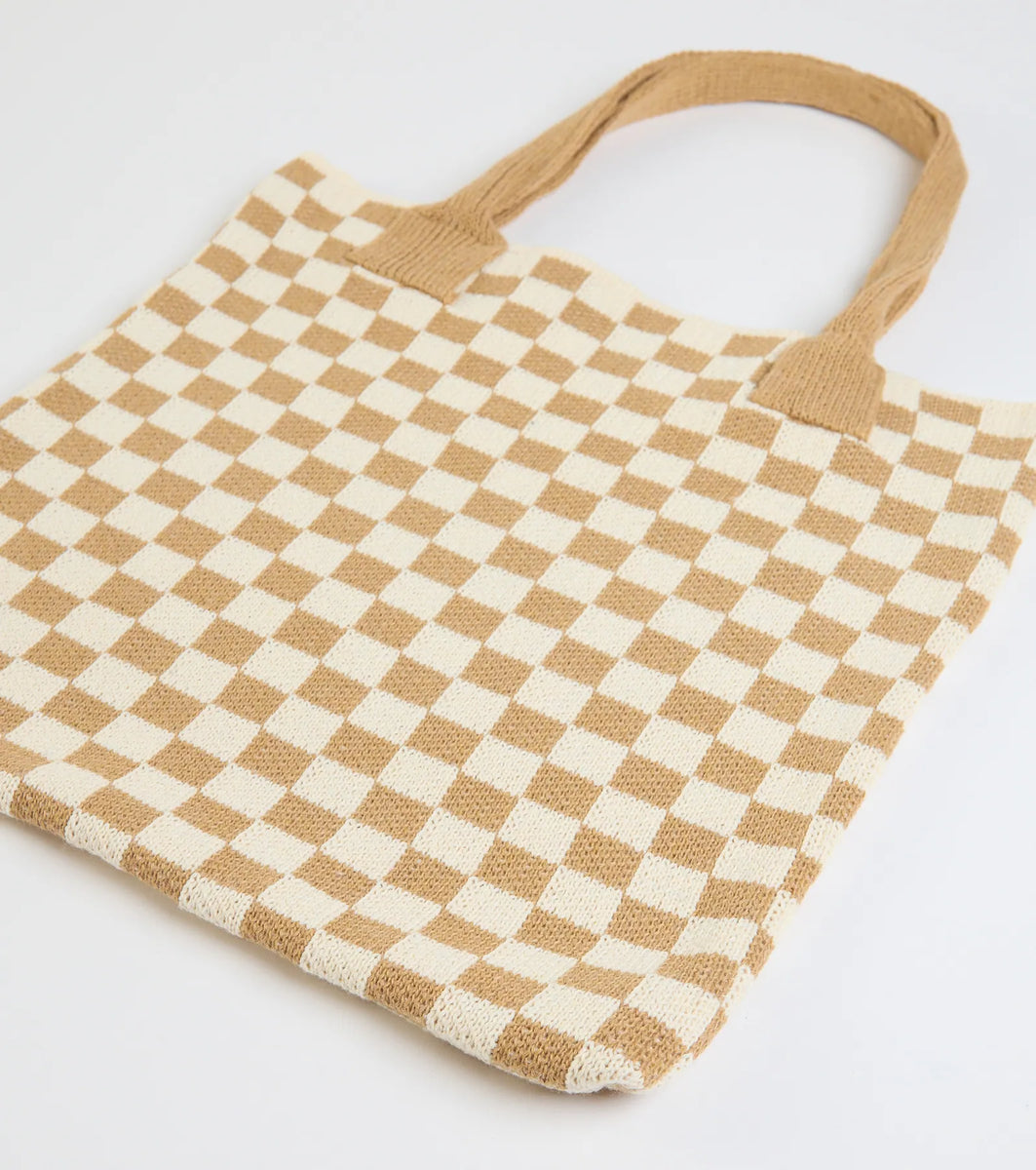 Style in Check Straw Tote Bag & Windsor