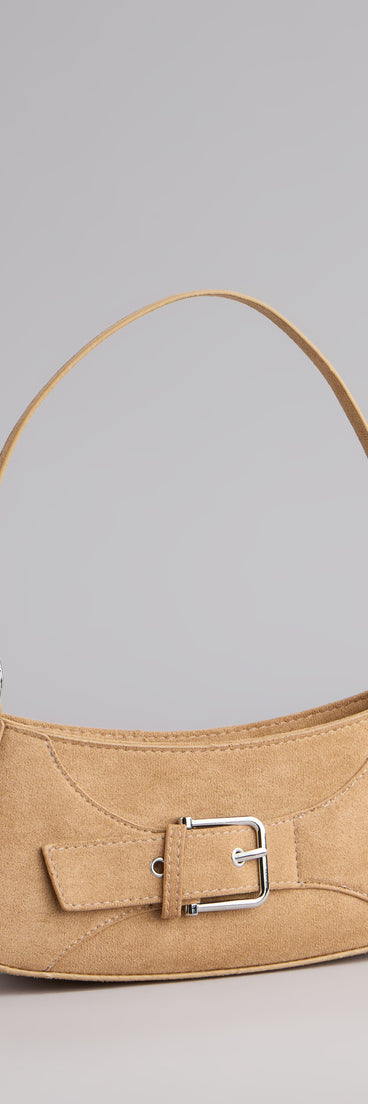 This piece brings trend-right energy to the City Chic Buckle Shoulder Bag, perfect for fall outfits that stand out.