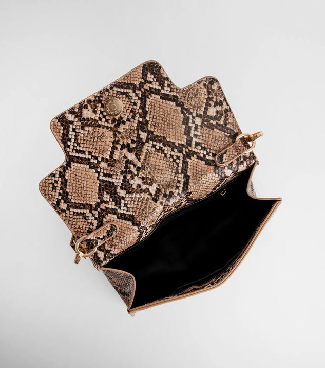 A Snake Print Moment O-Ring Purse