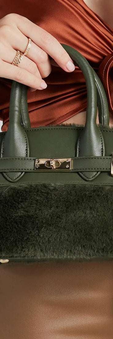 Plush Perfection Faux Fur Handbag, a trendy olive green addition to women's going-out outfits, is ideal for Christmas party outfits, chic NYE attire, or winter night-out looks that keep you on-trend!