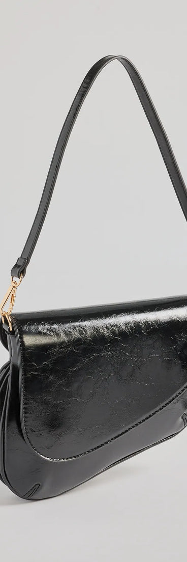 
Upgrade your style game for 2025 with the Luxe Impression Saddle Shoulder Bag in black, perfect for any fashion-forward wardrobe.