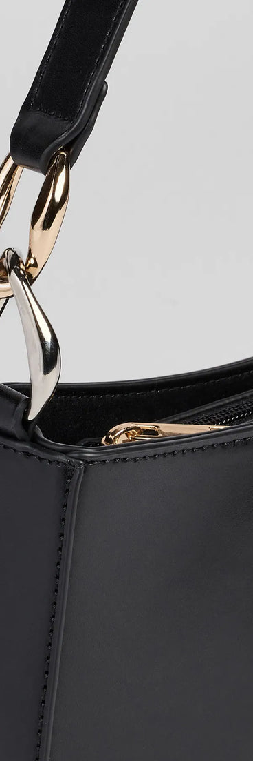Sleek Move Shoulder Bag