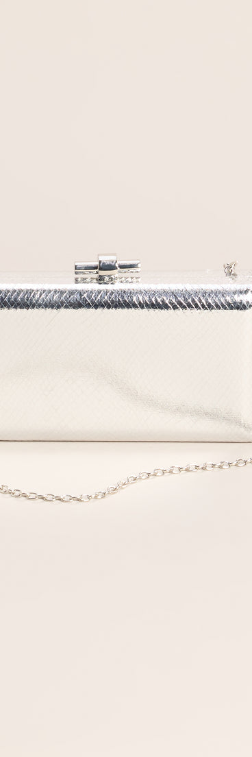 Chic Plus One Metallic Snake Clutch