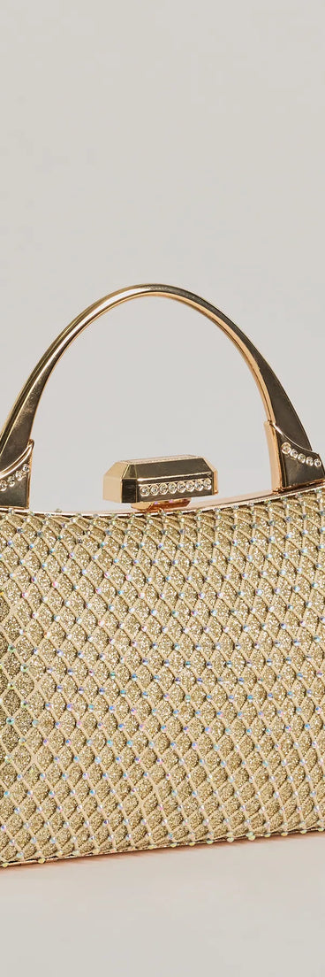 The Glitz And Glam Rhinestone Clutch in gold brings sleek style to any graduation outfit, from cap and gown to after-party.