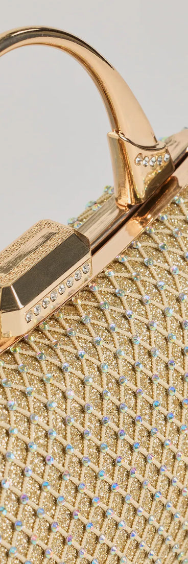 The Glitz And Glam Rhinestone Clutch in gold brings sleek style to any graduation outfit, from cap and gown to after-party.
