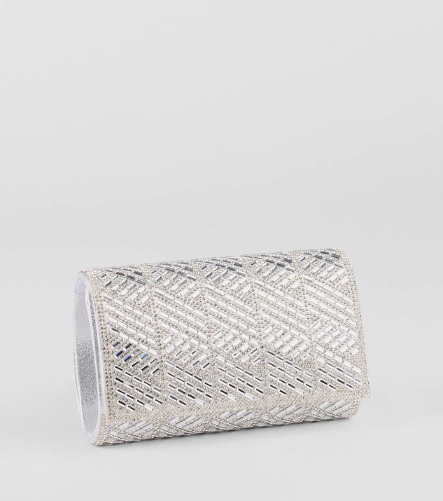 The Glam Soiree Rhinestone Baguette Clutch in silver brings sleek style to any graduation outfit, from cap and gown to after-party.