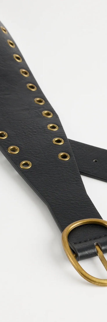 Trendy Rebel Statement Grommet Belt