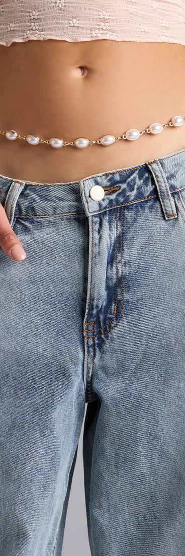 Oh-So-Chic Faux Pearl Chain Belt