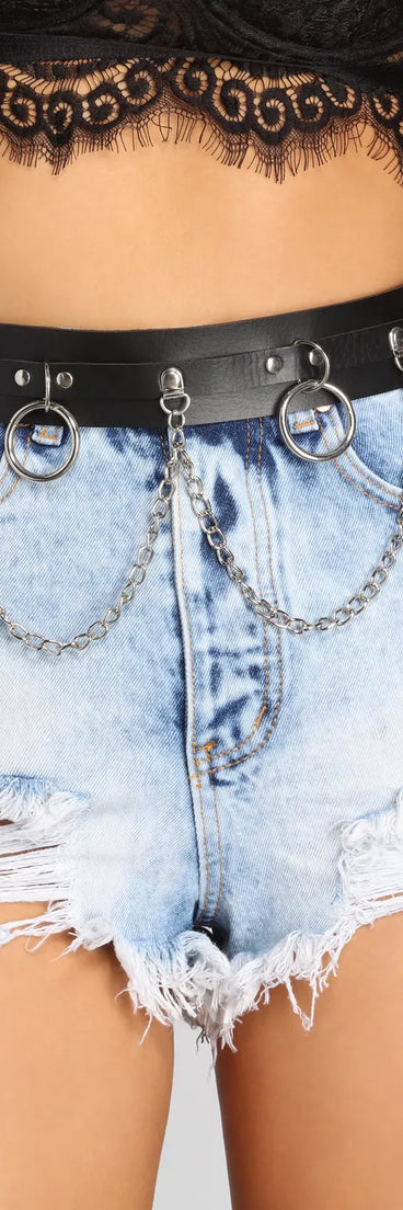 She's Got Edge Faux Leather Chain Belt