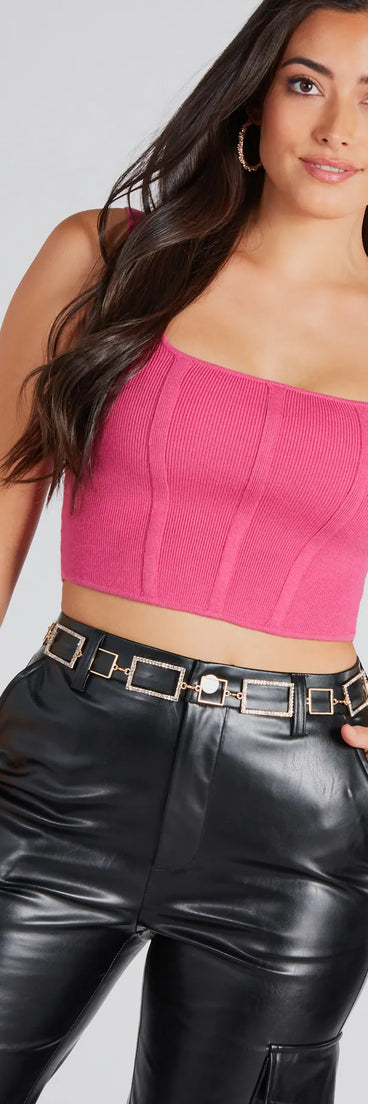 Amp Up The Glam Rhinestone Chain Belt, a trendy gold addition to women's going-out outfits, is ideal for Christmas party outfits, chic NYE attire, or winter night-out looks that keep you on-trend!