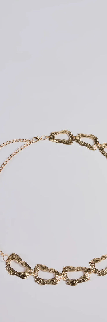 Boldly Chic Abstract Hammered Metal Chain Belt, a trendy gold addition to women's going-out outfits, is ideal for party attire, chic concert outfits, or night-out looks that keep you on-trend!