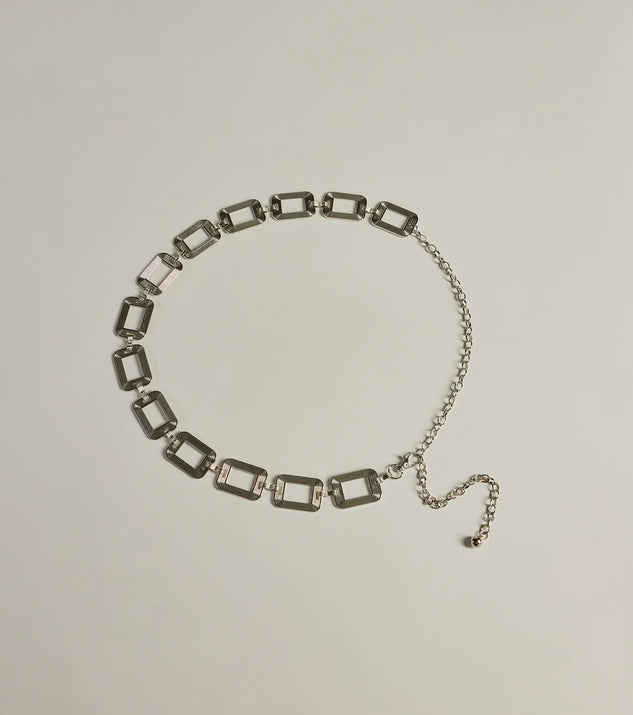 Sleek Trendsetter Textured Chain Belt, a trendy silver addition to women's going-out outfits, is ideal for Christmas party outfits, chic NYE attire, or winter night-out looks that keep you on-trend!