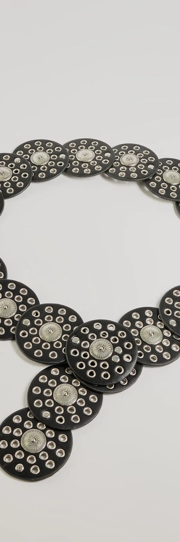 
Upgrade your style game for 2025 with the Trip To the Desert Statement Concho Belt in black, perfect for any fashion-forward wardrobe.