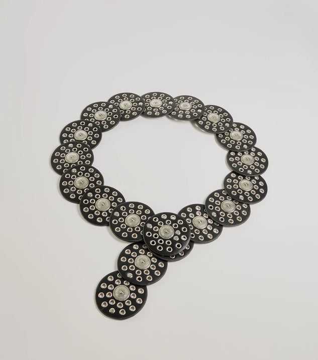 
Upgrade your style game for 2025 with the Trip To the Desert Statement Concho Belt in black, perfect for any fashion-forward wardrobe.