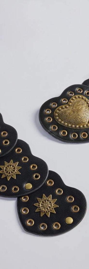 
Upgrade your style game for 2025 with the Western Love Heart Medallion Faux Leather Belt in black, perfect for any fashion-forward wardrobe.