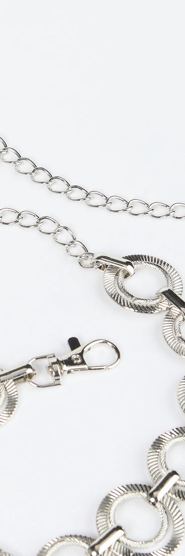 Get inspired with the Trendy Vibes O-Ring Chain Belt, a feed-worthy silver piece that’s part of Windsor's updated and curated women’s clothing edit packed with must-have fall outfit ideas.