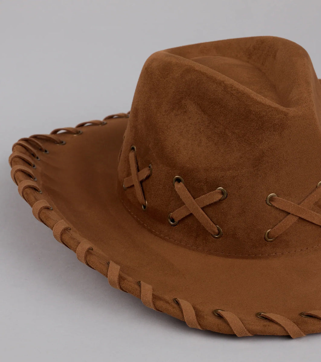 Rodeo Romping Lace-Up Cowboy Hat & Windsor