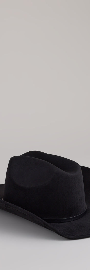 Get inspired with the Countryside Chic Buckle Strap Cowboy Hat, a feed-worthy piece that’s part of Windsor's updated and curated women’s clothing edit packed with must-have fall outfit ideas.