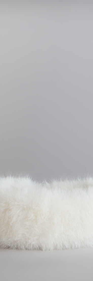 Style your vibe in seconds with the Snow Kissed Faux Fur Headband Wrap in white, a fashion accessories essential that completes any outfit with ease.