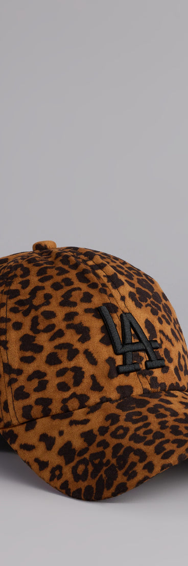 This piece brings trend-right energy to the Wild Side Leopard LA Baseball Cap, perfect for fall outfits that stand out.