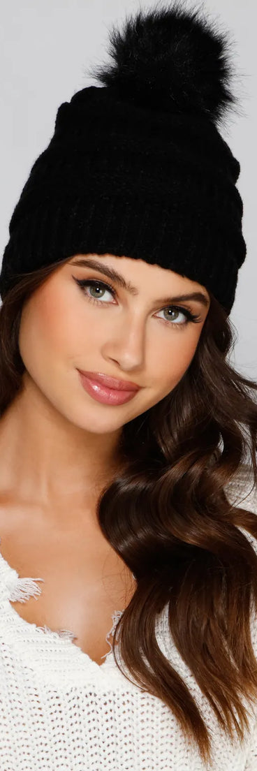 Chilly Days Knit Pom Pom Beanie