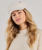 Add a touch of seasonal charm to your winter wardrobe with the Trendy Moment Tweed Cabby Hat, a ivory cold-weather accessory that effortlessly completes your seasonal looks!