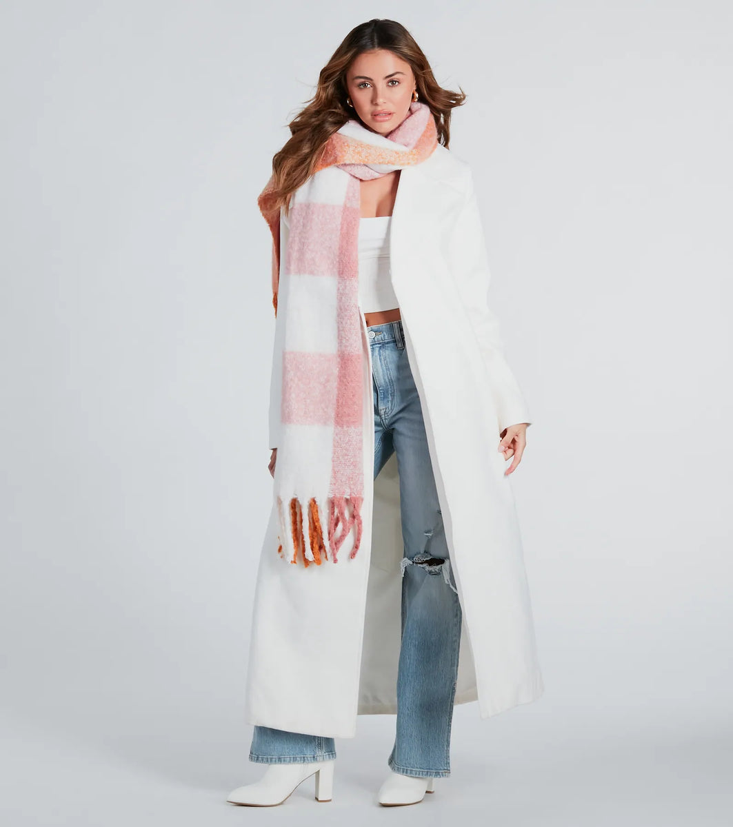 Cozy Stroll Colorblock Fringe Blanket Scarf & Windsor