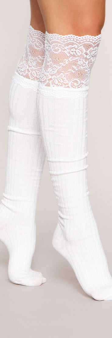 Pretty In Lace Trim Knee High Socks