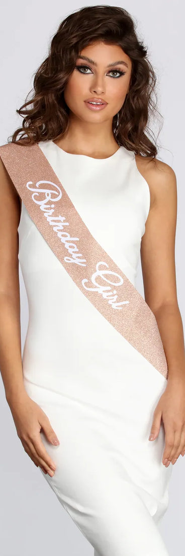 Get inspired with the Birthday Girl Sash, a feed-worthy rose gold piece that’s part of Windsor's updated and curated women’s clothing edit packed with must-have fall outfit ideas.