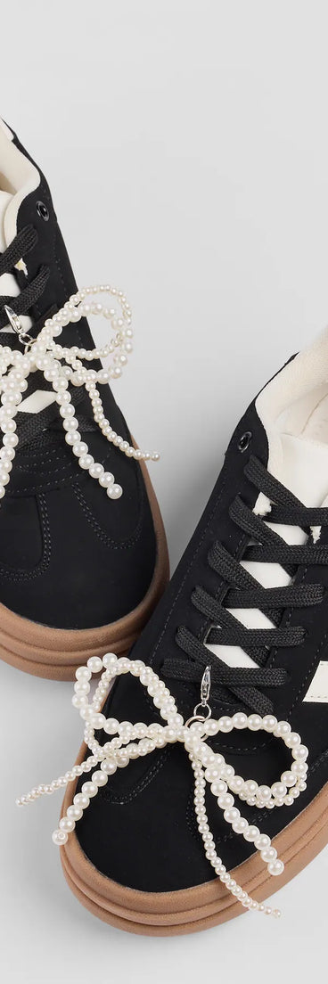 Luxe Faux Pearl Bow Shoe Charm