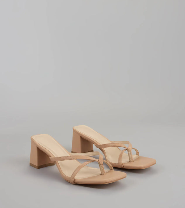 Can’t Talk, Busy Strutting Block Heel Mules