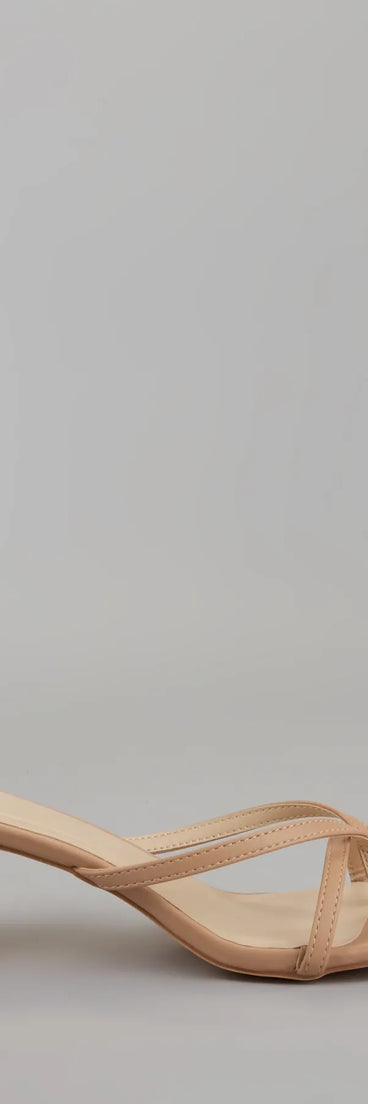 Can’t Talk, Busy Strutting Block Heel Mules