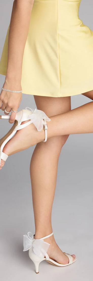 Sweet And Chic Tulle Bow Kitten Heels