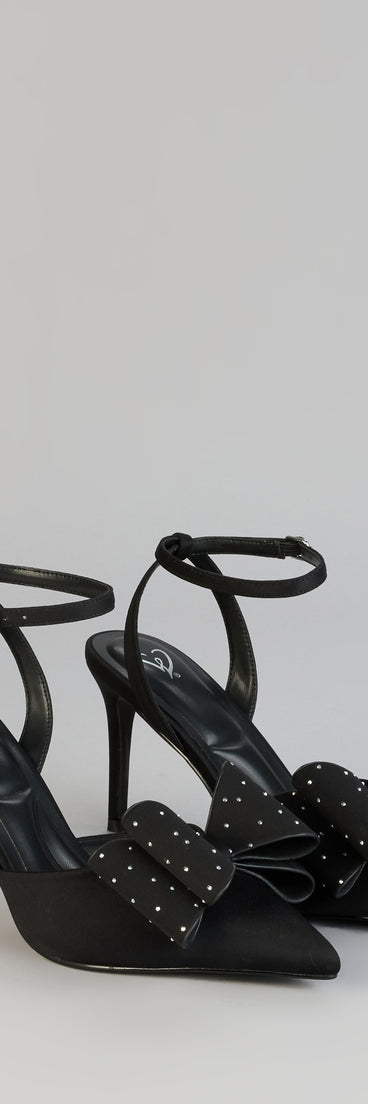 Glam Agenda Rhinestone Bow Pumps