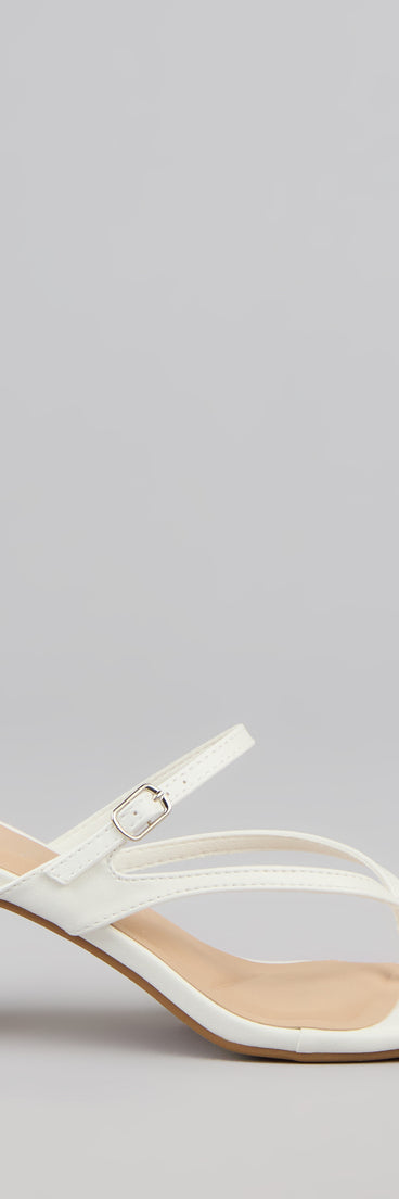 This piece brings trend-right energy to the Strap In Thong Buckle Mules, perfect for fall outfits that stand out.