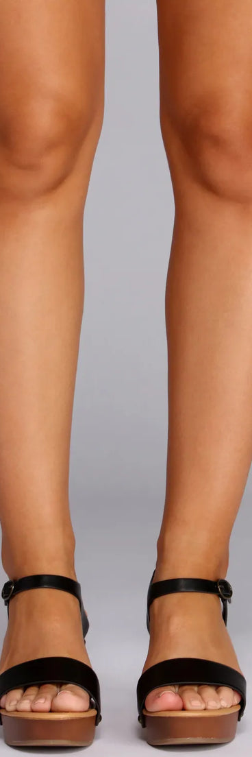 Wide Fit Stylishly Stacked Heels