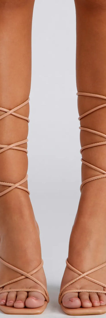 Chic Look Lace-Up Block Heels