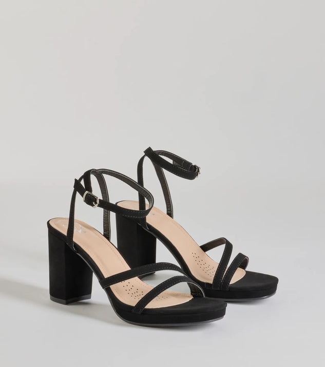 The Stylish Slay Strappy Platform Block Heels in black brings sleek style to any graduation outfit, from cap and gown to after-party.