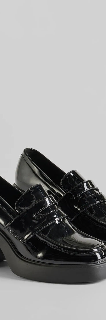 
Upgrade your style game for 2025 with the Girl On The Go Platform Block Heel Loafers in black, perfect for any fashion-forward wardrobe.