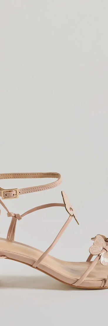 
Upgrade your style game for 2025 with the Feeling Fly Butterfly Patent Block Heels in nude, perfect for any fashion-forward wardrobe.