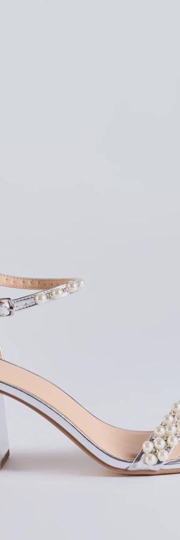 The Gleaming Radiance Faux Pearl Metallic Block Heels helps create a chic silver women's cocktail outfit with a trendy texture and stylish design, ideal for wedding guest cocktail outfits or dinner parties.