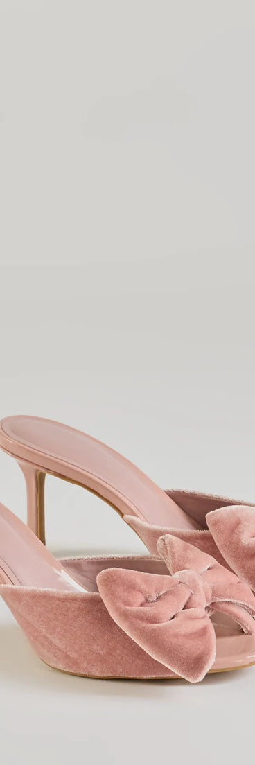 Get ready for any event with the Sweet Romance Velvet Bow Stiletto Mules in pink, an essential start to creating a versatile outfit for women for parties, cocktail hours, or Valentine's Day events.