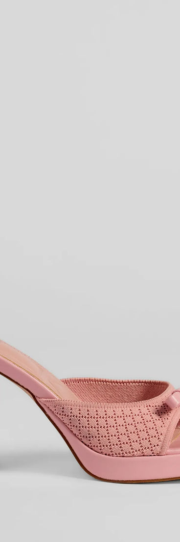 Elevate warm-weather looks with Cute Vibes Bow Platform Knit Mules in pink, a pair of trendy sandals bringing chic, modern flair to every step.