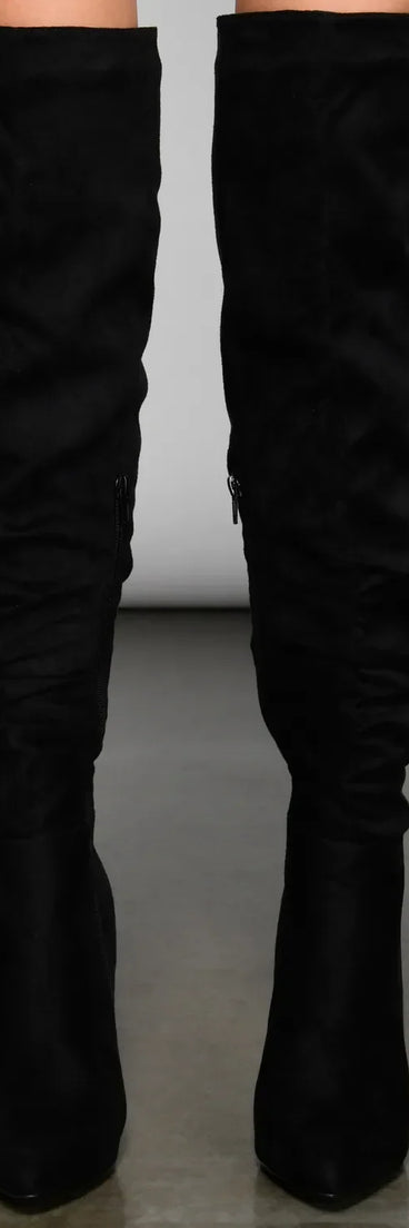 Run This Town Lace-Up Scrunched Boots