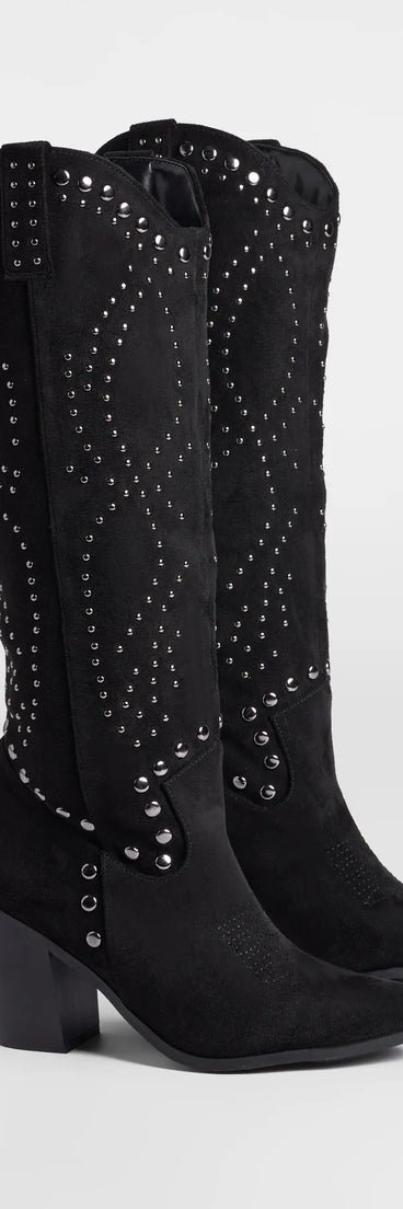 The Western Edge Studded Cowboy Boots in black brings edge and energy to your vibe, ready to elevate any festival look or concert outfit.