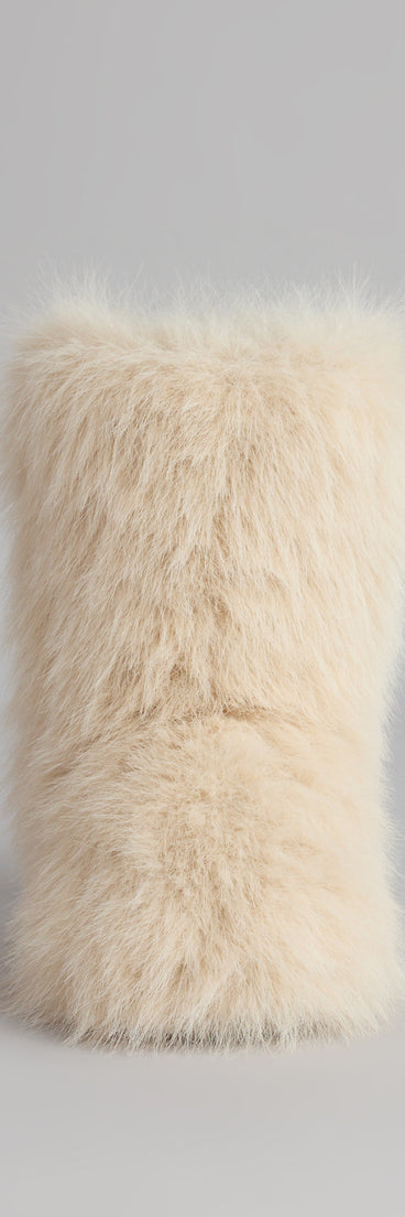 Drama Queen Faux Fur Boots